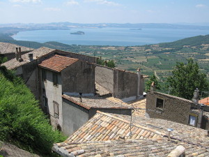 http://en.wikipedia.org/wiki/File:Lago_di_Bolsena.jpg